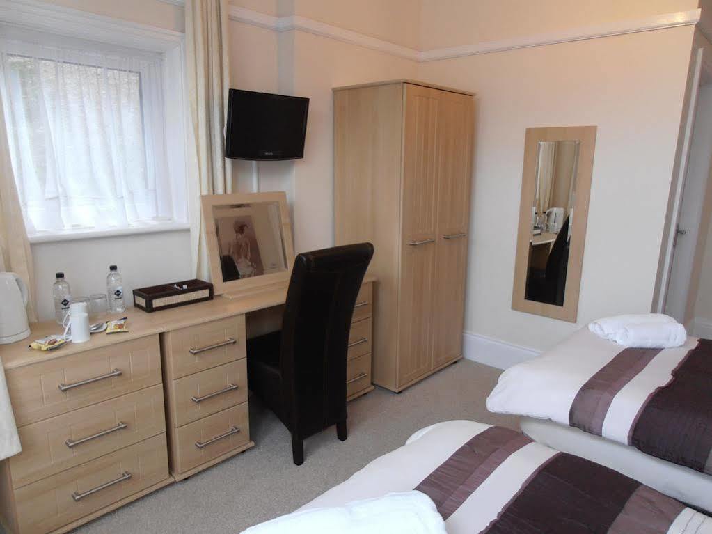 Blueshutters Hotel Poole Kültér fotó