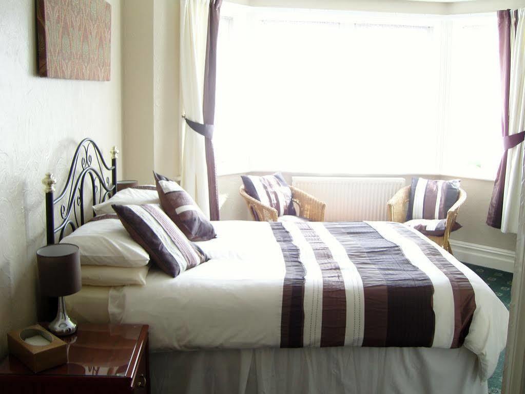 Blueshutters Hotel Poole Kültér fotó